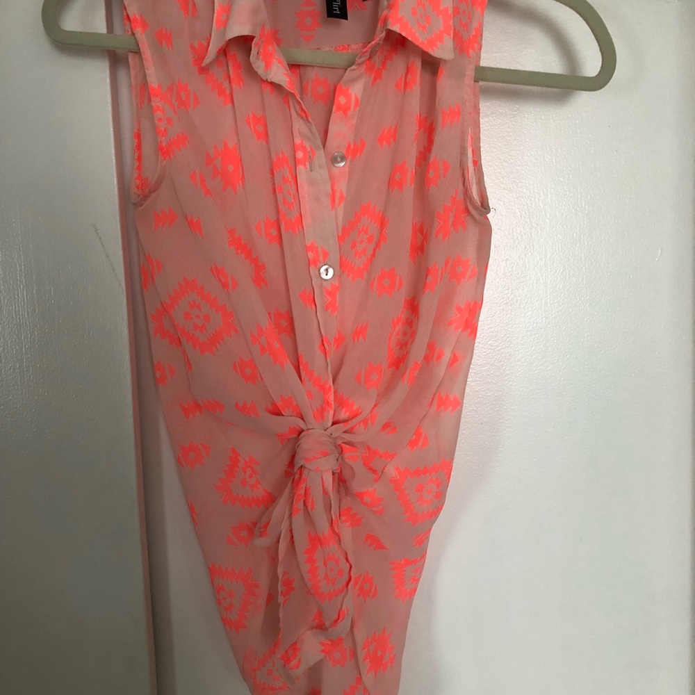 Blouse - Picture 3 of 4
